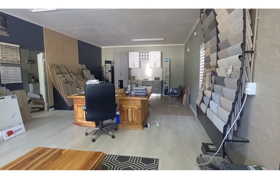 To Let commercial Property for Rent in Knysna Industrial Western Cape